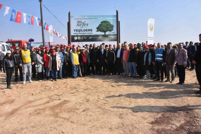 Karaman’da ‘Milli Ağaçlandırma Gününde’ Fidanlar Toprakla Buluşturuldu