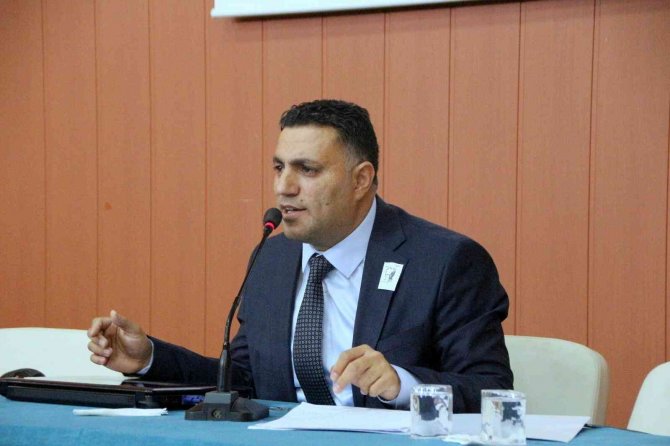 “İ̇dealden Pratiğe Atatürk’ü Anmak ” Konferansı