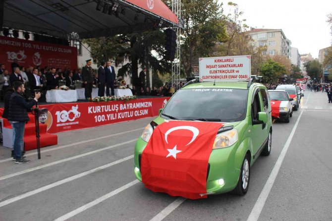 Kurtuluşun 100. Yılında Renkli Konvoy