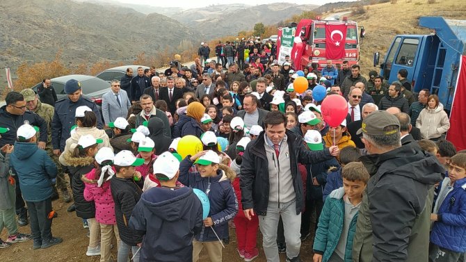 İ̇skilip’te 500 Fidan Toprakla Buluştu