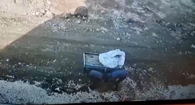 Rögar Kapağını Çalmak İsterken Çukura Düştü