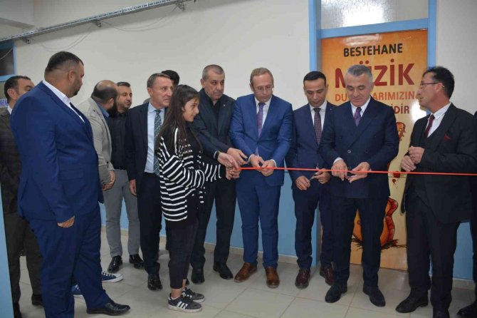 Şırnak’ta Müzik Sınıfı ‘Bestehane’ Açıldı