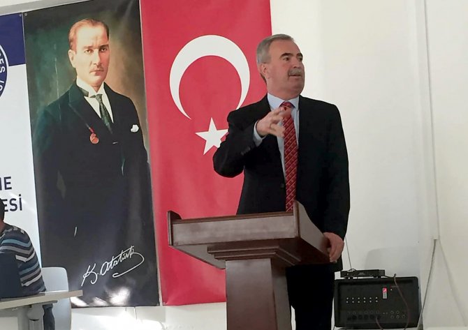 Söke İ̇şletme Fakültesi’nde "Atatürk Ve Cumhuriyet" Konferansı