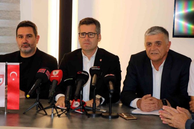 Hüseyin Eroğlu: “Çok Transfer Yapıldığında Başarı Geleceğine İnanan Bir Toplumuz”