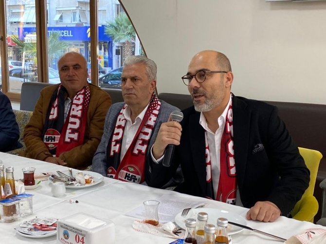 Turgutluspor Yönetiminden Birlik Ve Beraberlik Kahvaltısı