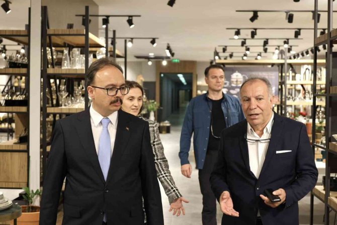 Vali Kızılkaya Porsenel Fabrikasında İncelemelerde Bulundu
