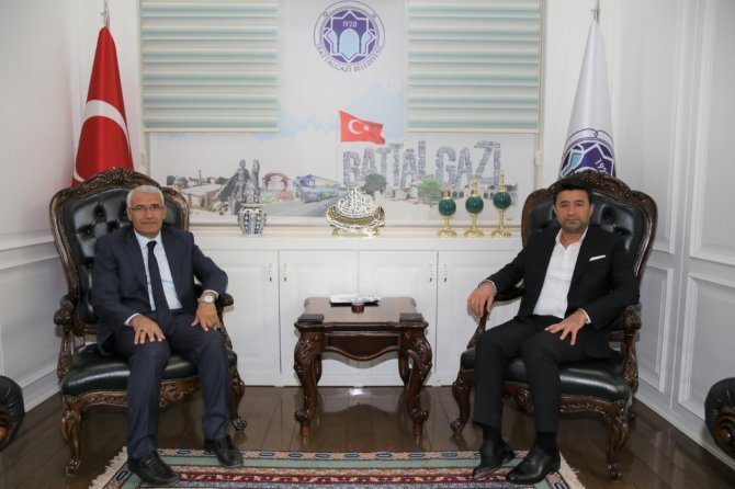 Başkan Güder: “Yeni Malatyaspor Bizim Her Şeyimizdir”