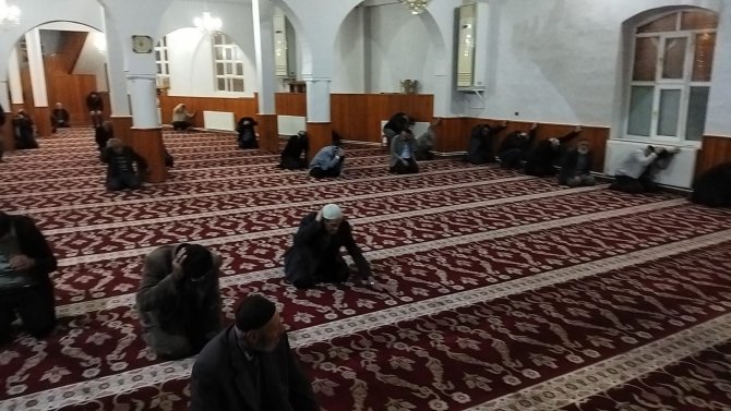Camide Deprem Tatbikatı
