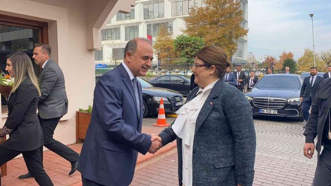 Aile Ve Sosyal Hizmetler Bakanı Yanık: “85 Milyon İçin Müreffeh Bir Türkiye İnşa Etmeye Çalışıyoruz”
