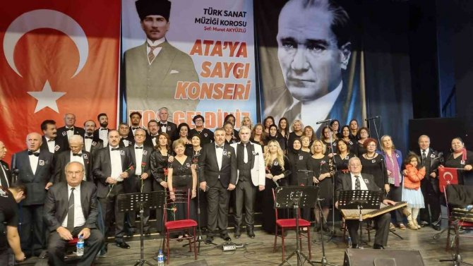 Aydın Büyükşehir Belediyesi Ata’ya Saygı Konseri Düzenledi