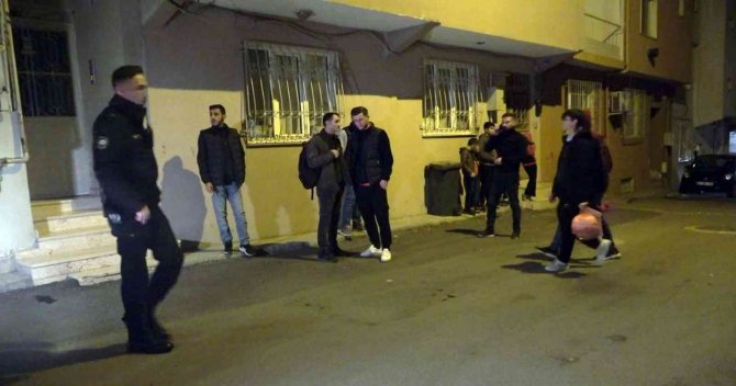 Bursa’da Bir Kadın Evinde Bıçaklanmış Halde Ölü Bulundu