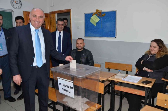 Etso Seçimlerinin Galibi Saim Özakalın Ve Ekibi Oldu