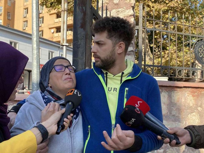 Ehliyetsiz Sürücünün Çarptığı Kız Yoğun Bakımda Yaşam Mücadelesi Veriyor