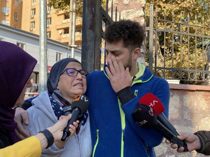Ehliyetsiz Sürücünün Çarptığı Kız Yoğun Bakımda Yaşam Mücadelesi Veriyor