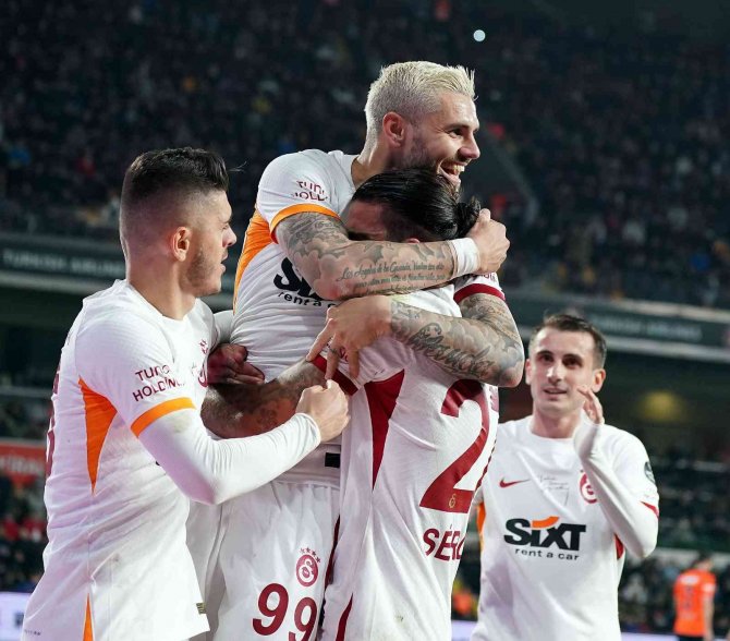 Galatasaray İlk Kez Başakşehir’i 7-0 Mağlup Etti