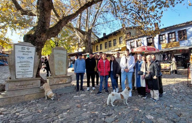 Gençlik, Bursa’da Yollarda