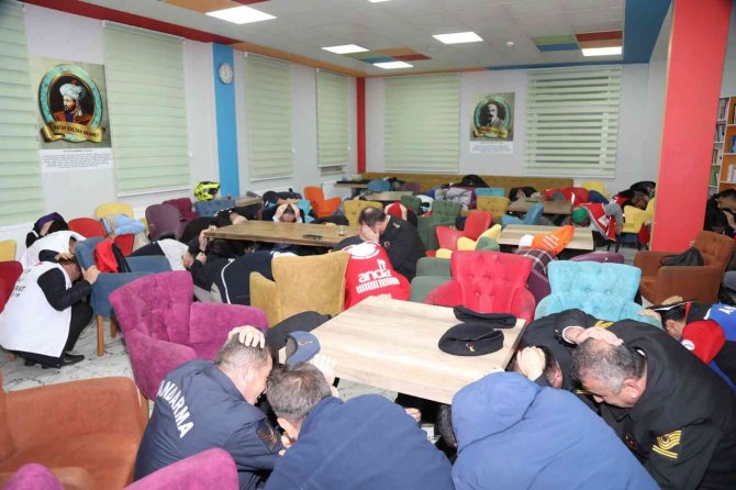Kırıkkale "Çök-kapan-tutun" Yaptı