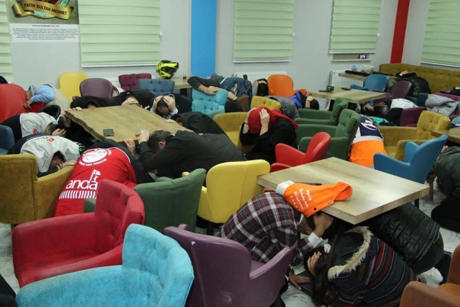 Kırıkkale "Çök-kapan-tutun" Yaptı