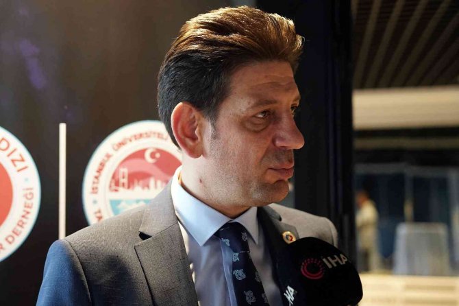 İ̇smail Turgut Öksüz: "Trabzonspor Koltuğuna Oturup, Devlete Kafa Tutmayacaksın"