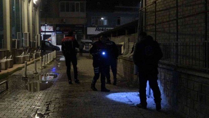 Malatya’da Silahlı Bıçaklı Kavga: 3 Yaralı