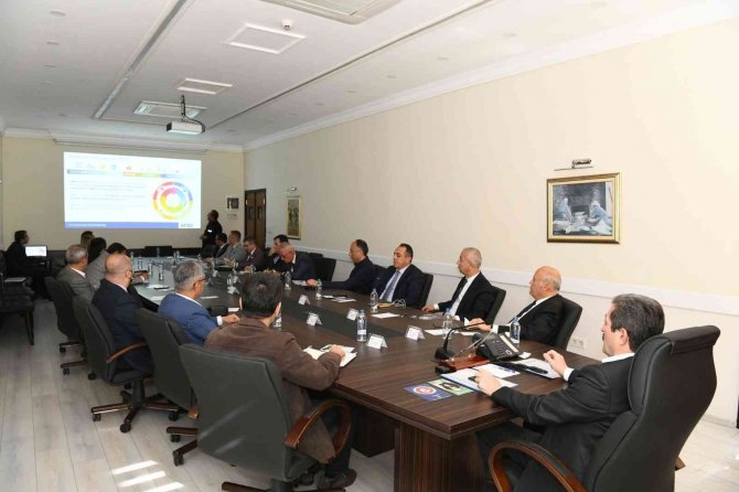Muğla Valisi Tavlı, Tatbikat Öncesi Seminer Düzenledi