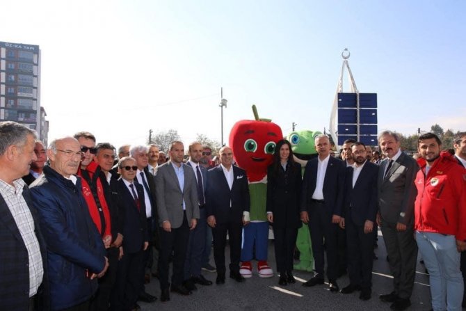 Niğde’de Elma Festivali Başladı