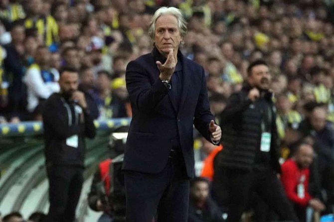 Spor Toto Süper Lig: Fenerbahçe: 1 - Giresunspor: 0 (İ̇lk Yarı)