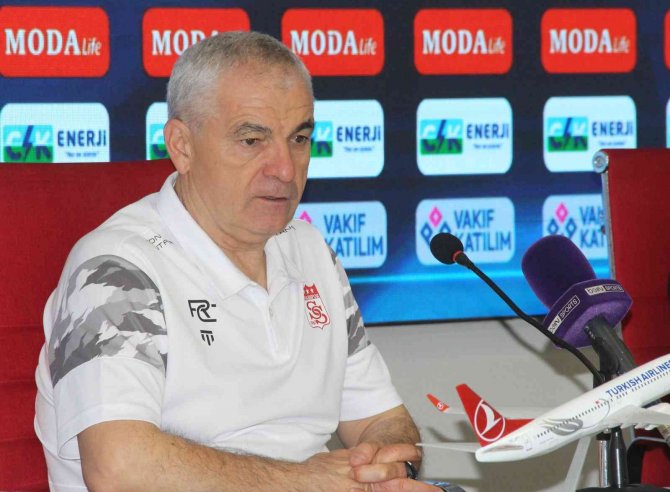 Rıza Çalımbay: "Bu Kadar Kötü Oynayacağımızı Beklemiyordum"