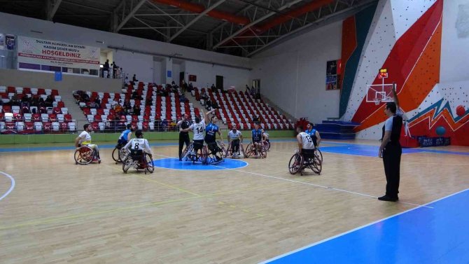 Tekerlekli Sandalye Basketbol 1. Ligi: Muş Besk: 56 - Kızıltepe Engelliler Birliği Sk: 64
