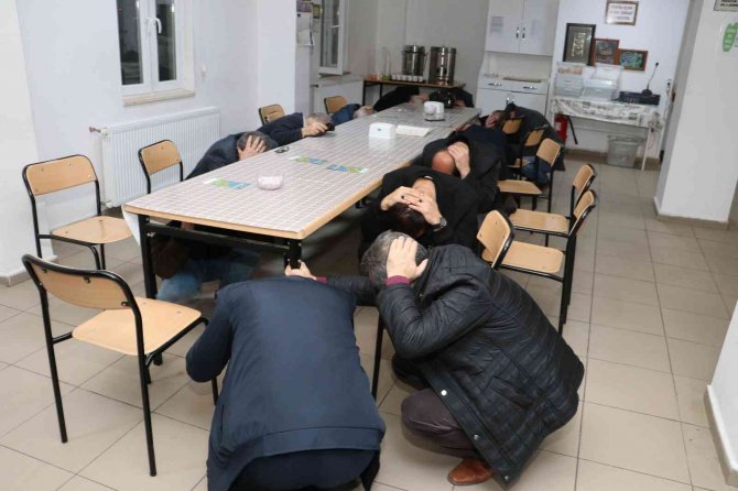 Amasya’da ’Çök Kapan Tutun’ Tatbikatı