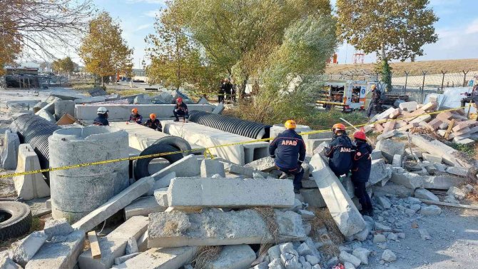 Ülke Genelinde Yapılacak Olan ‘Çök-kapan-tutun’ Tatbikatının Hazırlıkları Sürüyor