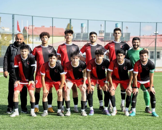 Van Büyükşehir Belediyespor Yoluna Kayıpsız Devam Ediyor