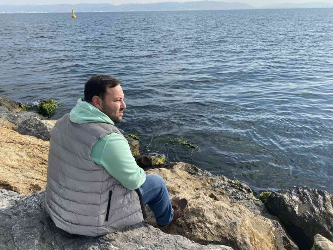 Sedyeden Atlayıp Gazetecilerin Üzerine Koşmuştu, Başına Gelenleri Anlattı