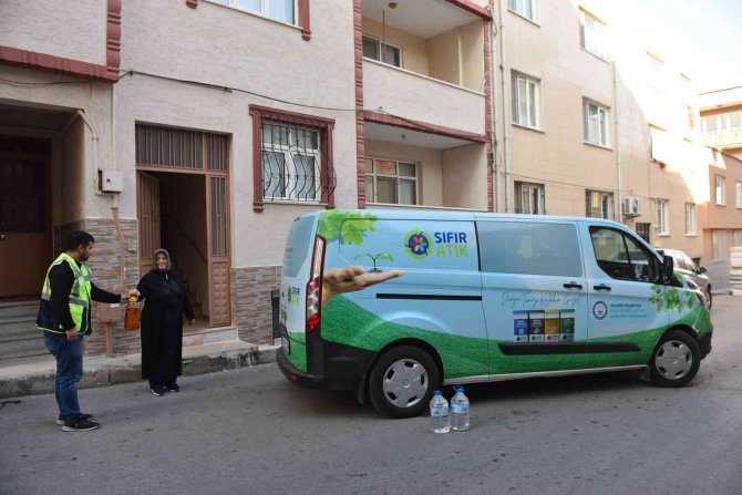 1 Litre Atık Yağ Getirene 10 Litre Uludağ Suyu Hediye