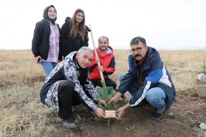 Ağrı’da 41 Maden Şehidi Anısına Fidan Dikildi