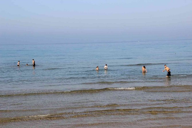 Aydın’da Deniz Keyfi Devam Ediyor