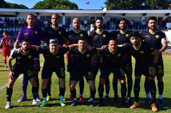 Çeşme Belediyespor: 2 - Aliağaspor Fk: 1