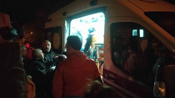 Boşandığı Eşi İle Ailesini Rehin Aldı