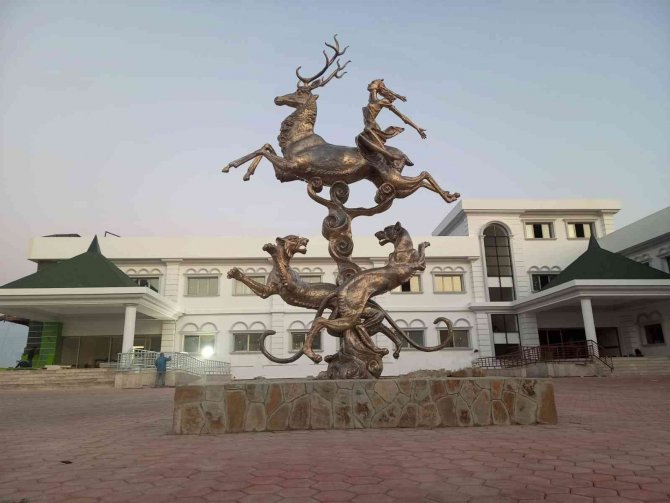 Yakın Doğu Üniversitesi Hastanesi Yeniboğaziçi Hizmet Vermeye Başlayacak