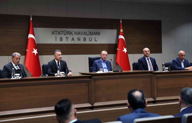 Cumhurbaşkanı Erdoğan: "İ̇stiklal Caddesi’nde Patlama) 6 Can Kaybı 53 Yaralı Var"