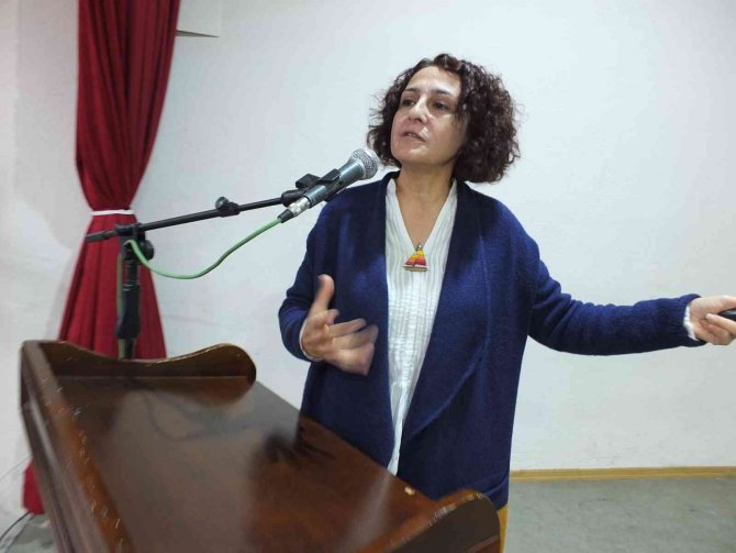 Burhaniye’de Kadın Gezginler İçin Rotalar Belirlendi