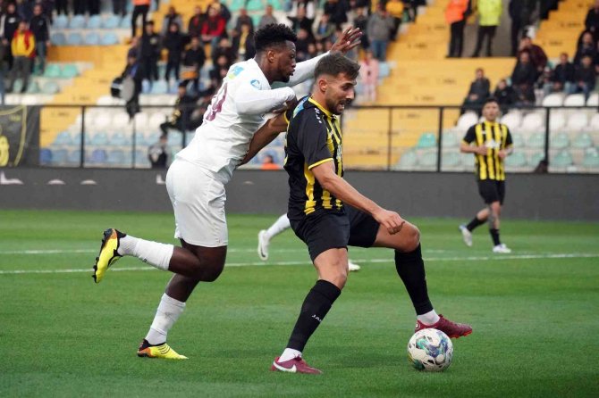 Spor Toto Süper Lig: İ̇stanbulspor: 0 - Hatayspor: 1 (Maç Sonucu)