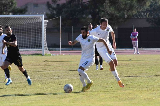 Tff 2. Lig: Tarsus İ̇dman Yurdu: 1 - Amed Sportif Faaliyetler: 1