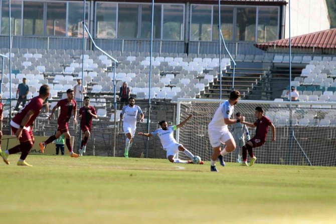 Tff 2. Lig : Fethiyespor: 0 - Uşak Spor A.ş.: 2