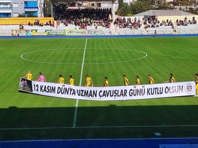 Tff 3. Lig: Osmaniyespor Fk: 1 - Sapanca Gençlikspor: 1