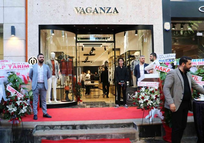 Vaganza’nın Türkiye’deki İlk Mağazası Adana’da Açıldı