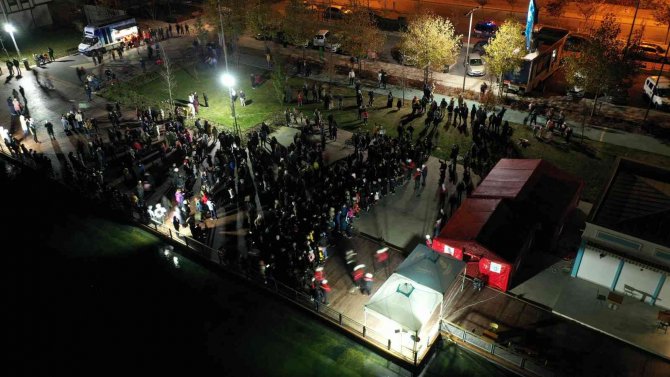 Başakşehir’de ’Çök-kapan-tutun’ Tatbikatı Gerçeği Aratmadı
