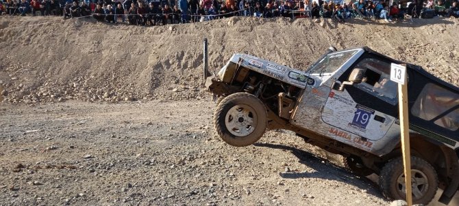 Sular Altında Kalacak Yusufeli’nde Off-road Yarışları Düzenlendi