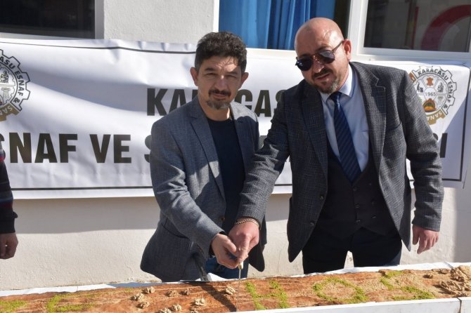 Adü Karacasu Myo’dan Ve Karacasu Esnafından Öğrencilere Destek