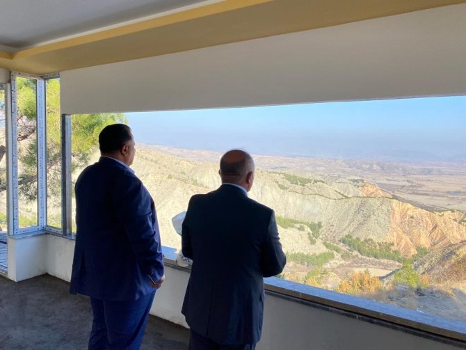 Ak Partili Kaya: “Eser Ve Hizmet Siyaseti Yapıyoruz”